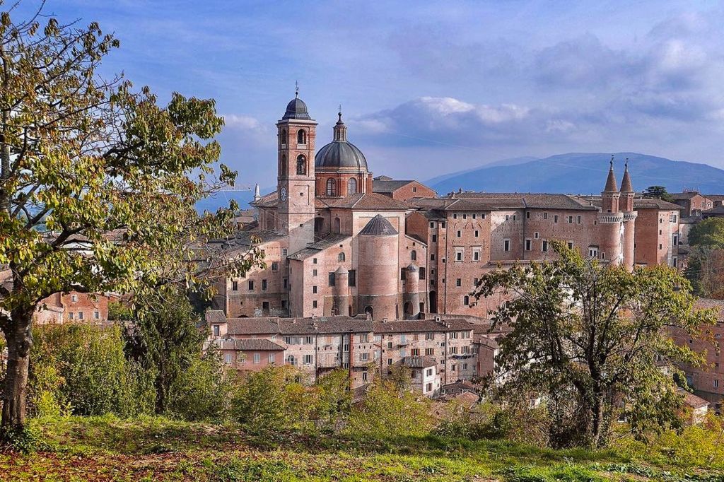 Urbino e le terre del Montefeltro.